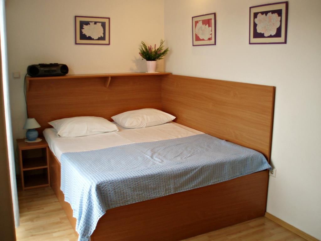 Apartments Tatjana Pag Εξωτερικό φωτογραφία