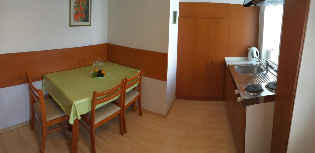 Apartments Tatjana Pag Εξωτερικό φωτογραφία