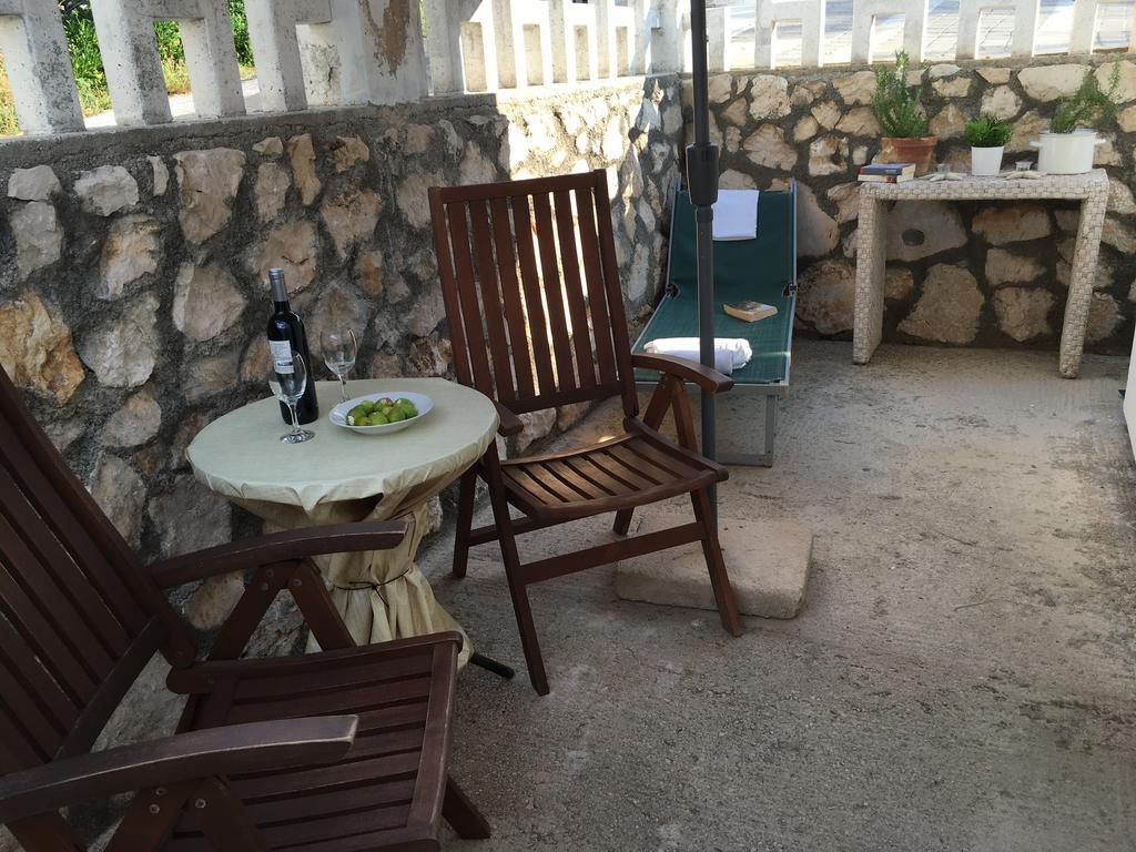 Apartments Tatjana Pag Εξωτερικό φωτογραφία
