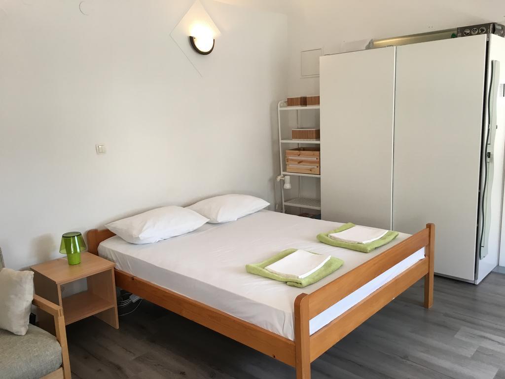 Apartments Tatjana Pag Εξωτερικό φωτογραφία