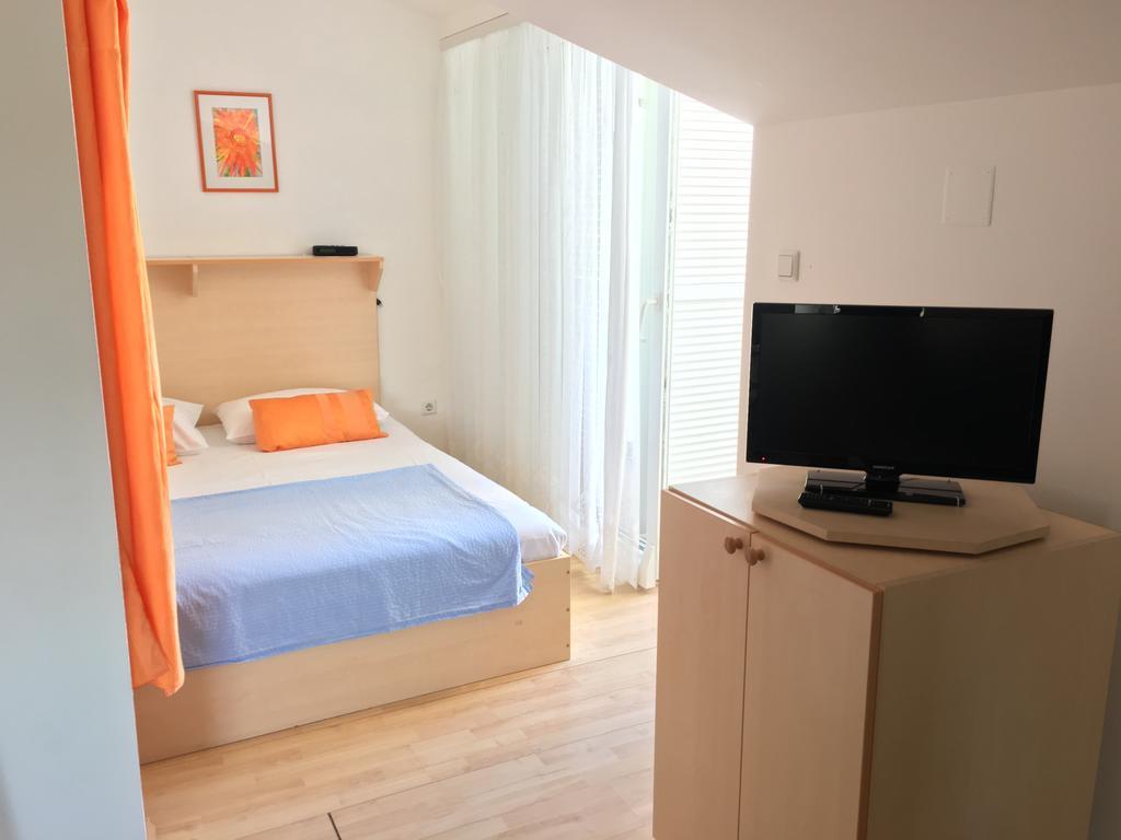 Apartments Tatjana Pag Εξωτερικό φωτογραφία