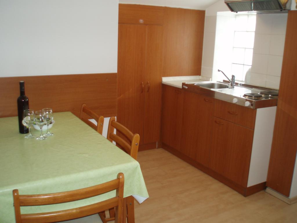 Apartments Tatjana Pag Εξωτερικό φωτογραφία